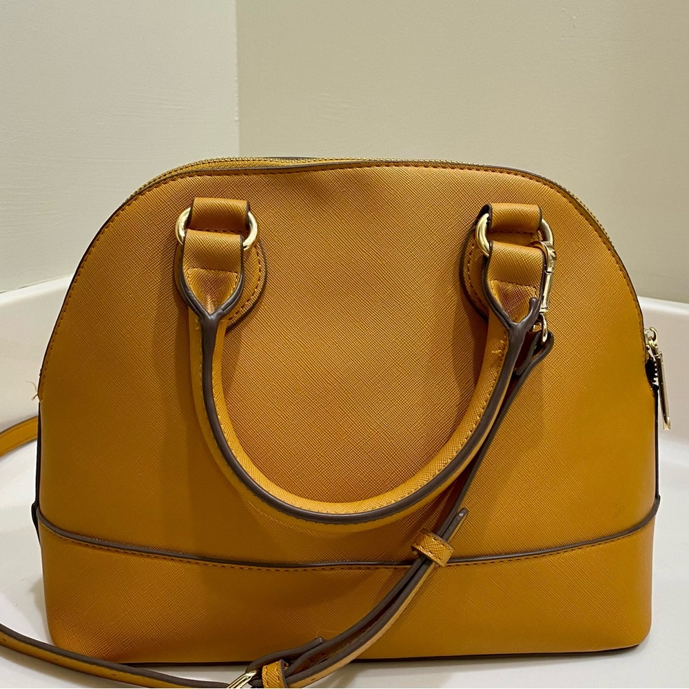 Steve Madden crossbody purse/handbag - Picture 2 of 7
